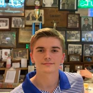 Meet your Posher, Louis